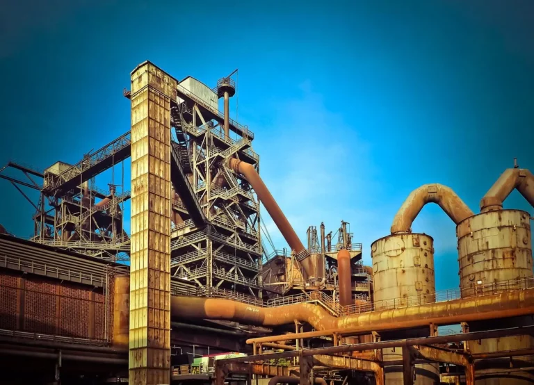 Tipos de propiedades industriales 24 factory industry abandoned 1639990